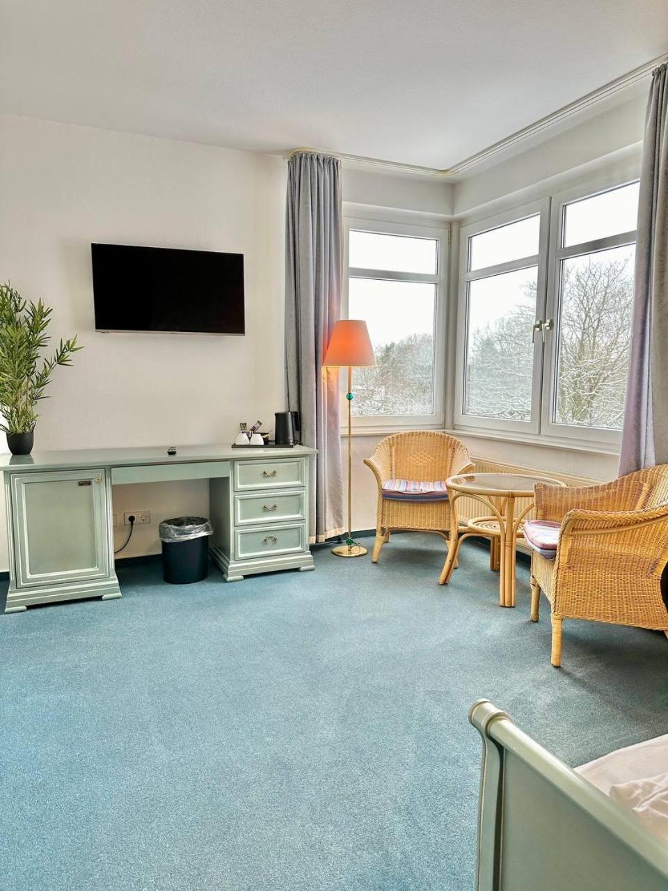 Gaestehaus Weserblick Am Weser-Sandstrand Berne 外观 照片