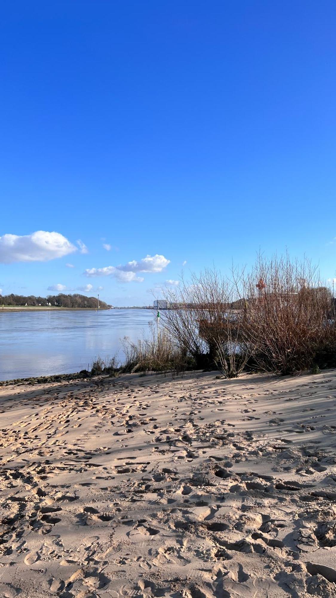 Gaestehaus Weserblick Am Weser-Sandstrand Berne 外观 照片